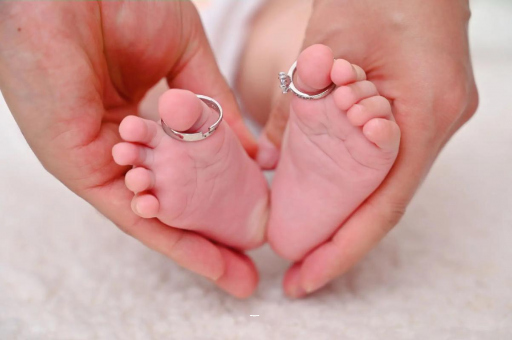 阿坝怀孕一般多久会呕吐